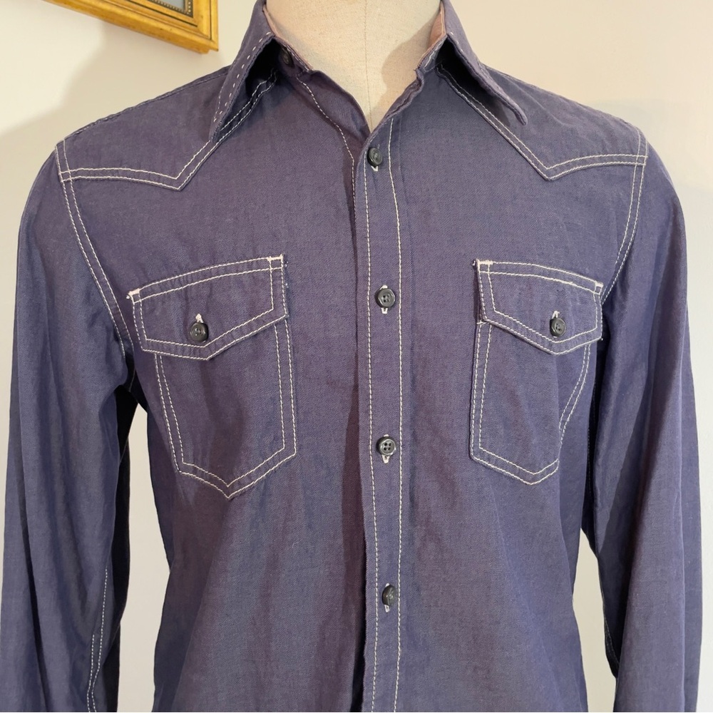 J. Campbell Los Angeles Y2K Western Button Shirt – Size Small 
Lightweight Rodeo